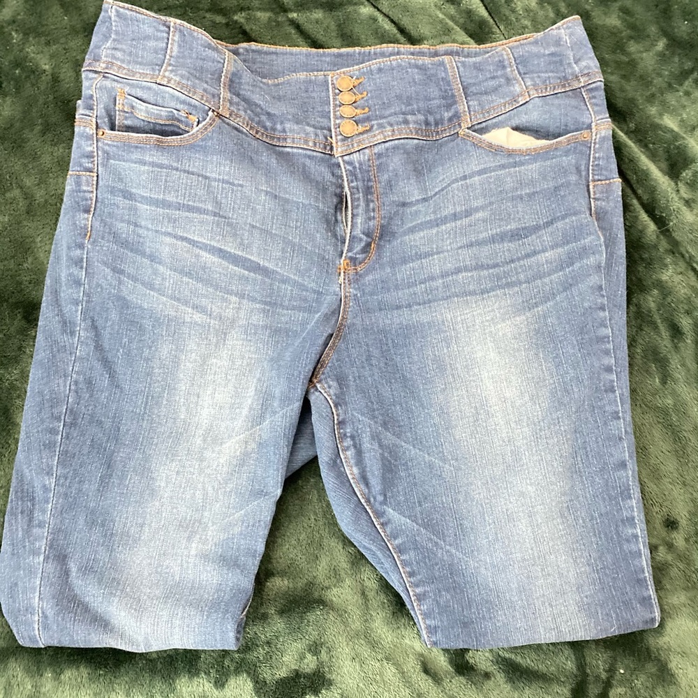 High waist jeans